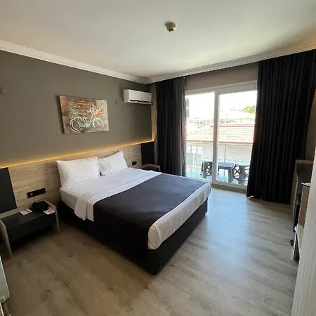 Grand Faik Hotel