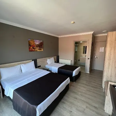 Grand Faik Hotel