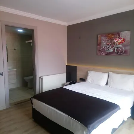 Grand Faik 酒店 Çeşme