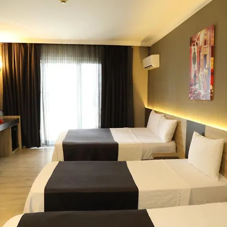 Grand Faik Cesme