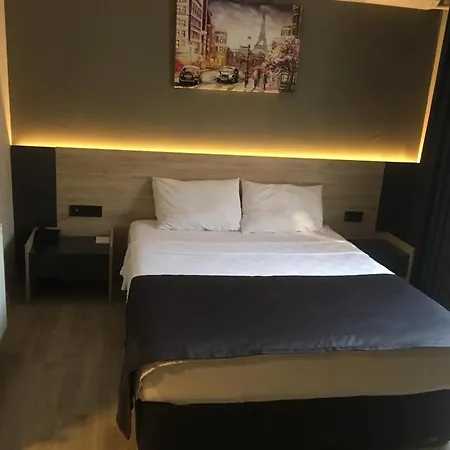 Grand Faik Cesme