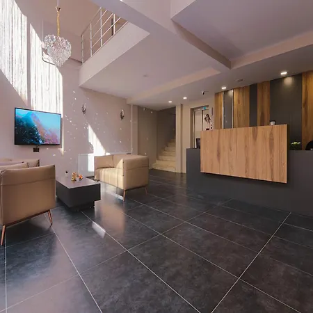 Grand Faik 酒店 3*