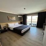 Hotel Grand Faik
