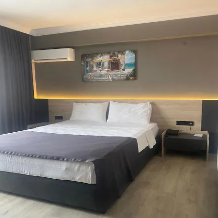 Grand Faik 3* Çeşme