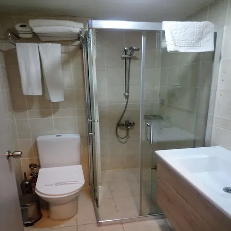 Grand Faik Çeşme