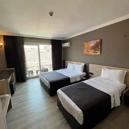 Grand Faik Hotel 3*