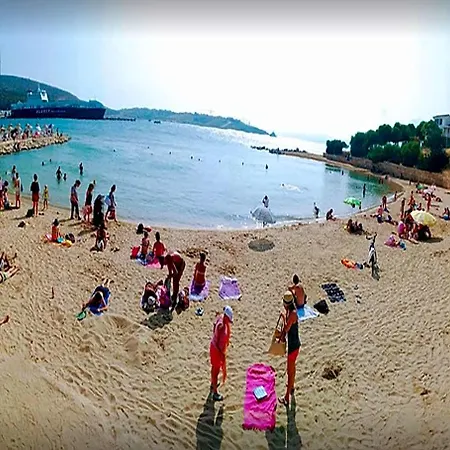 Grand Faik Çeşme