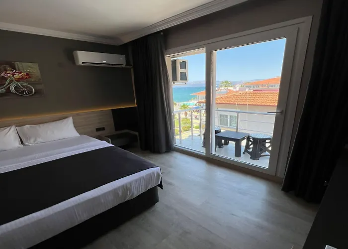 Hotel Grand Faik