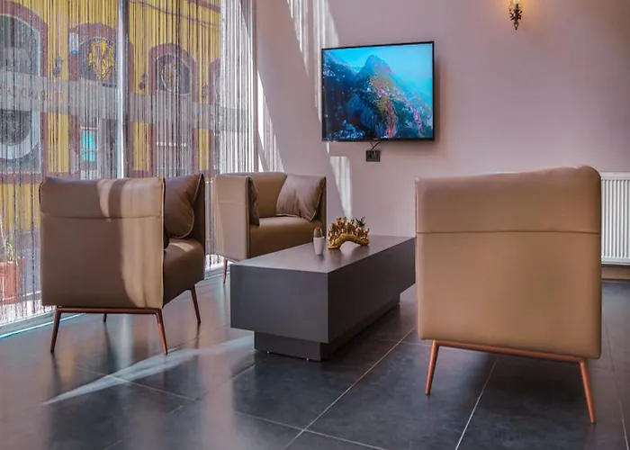 Grand Faik Hotel 3*