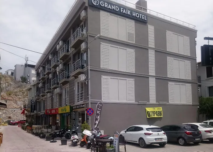 Grand Faik 3* Çeşme